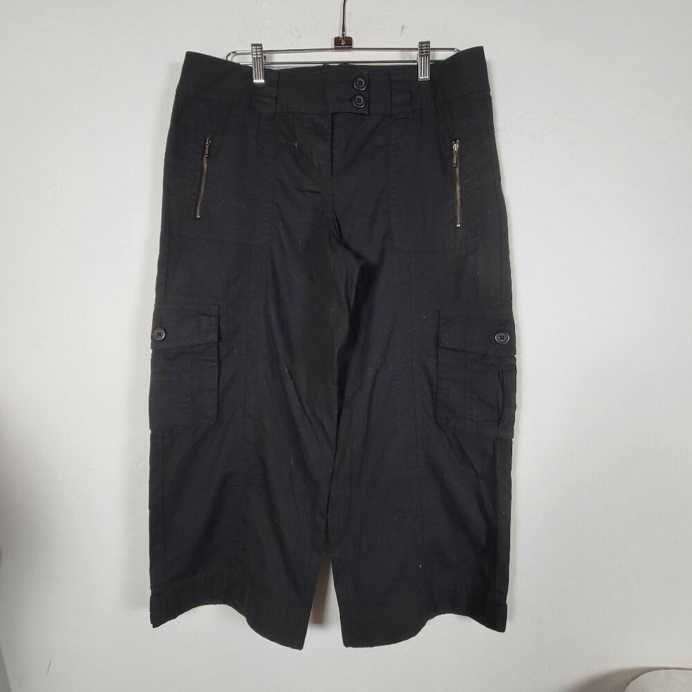 Cabi Womens Black Wide-Leg Cargo Capri Pants Size 10 Cotton Casual Zip Pockets